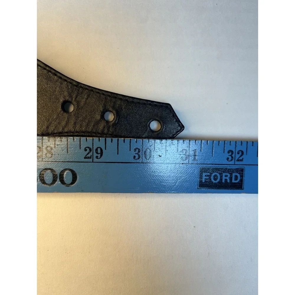 Cora Jacobs 1st Golden Shell Awardee Leather Wrap Belt Black Shell 28